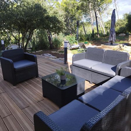 Studio Du Roc Des Garrigues Langlade Екстериор снимка