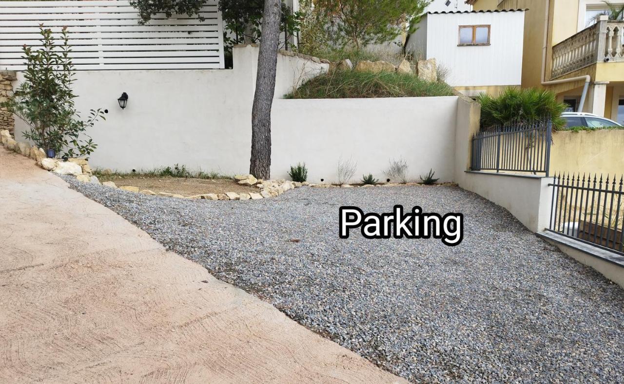 Studio Du Roc Des Garrigues Langlade Екстериор снимка